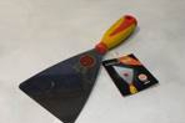 Кельма из нержавеющей стали трапецевидная с закругленными углами с прорезиненной ручкой