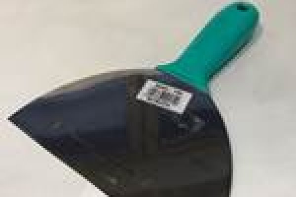 Кельма из нержавеющей стали трапецевидная с закругленными углами с прорезиненной ручкой